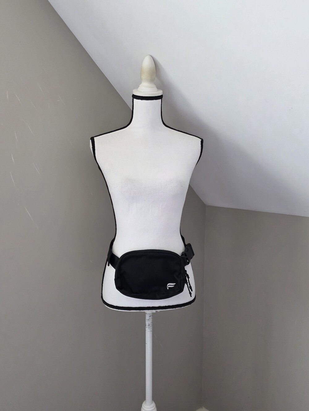 Fabletics The Belt Bag Fanny Pack
